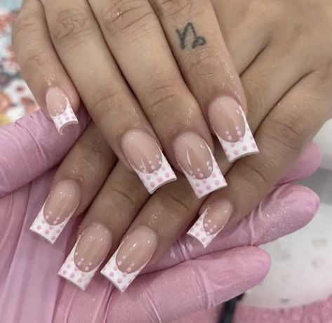 Polka Dot Acrylic Nails Short, Frenchies With Design Nails, Short Acrylic Nail Ideas Classy, Acrylic Nails With Dots, Short Coffin French Tip, Classy Square Nails, Coffin French Tip, Coffin French, Short Coffin