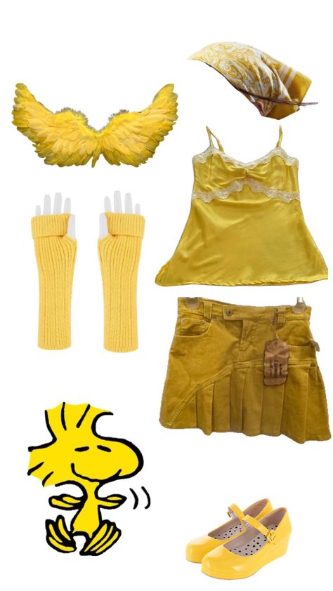 woodstock halloween costume #thepeanuts #woodstock #woodstockandsnoopy Woodstock Costume Peanuts Diy, Woodstock Costume, Woodstock Outfit, Snoopy Costume, Peanut Costume, Woodstock Halloween, Fun Halloween Outfits, Classy Halloween Costumes, Pretty Halloween Costumes