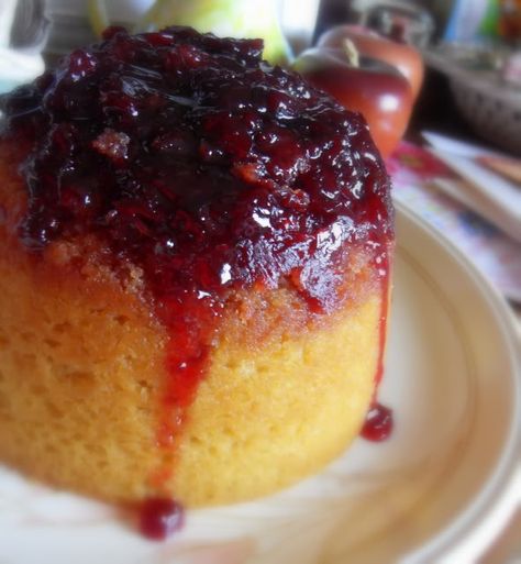 The English Kitchen: Steamed Cherry Bakewell Pudding Winter Puddings, Steamed Pudding Recipe, Bakewell Pudding, English Pudding, Jar Cakes, Steamed Pudding, British Pudding, Cherry Bakewell, British Desserts