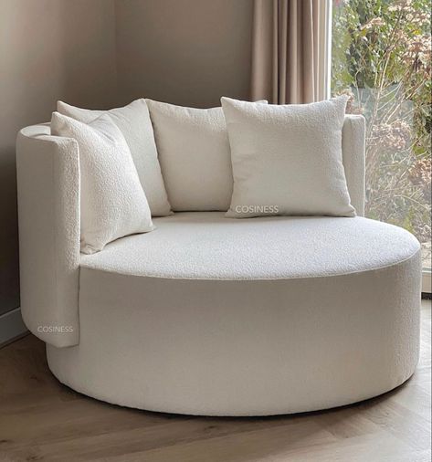 Cream Chair Bedroom, Teddy Chair Living Room, Teddy Chair Furniture, Round Chair Bedroom, Room Seating Ideas Bedrooms, Room Couch Ideas Bedrooms, Round Chair Living Room, Round Sofa Living Room, Bedroom Lounge Area Ideas