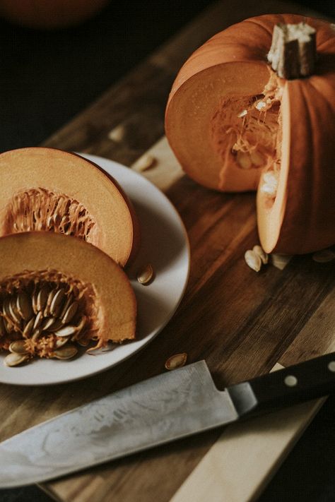 Pumpkin Reference Photo, Fall Food Photography, Pumpkin Food Photography, Halloween Food Photography, Autumn Food Photography, Dinner Food Photography, Thanksgiving Dinner Food, Pumpkin Slices, Pumpkin Aesthetic