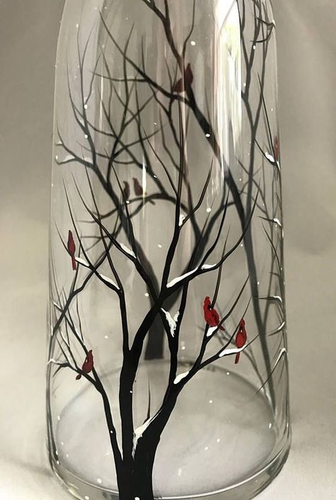 Bottles Painting, Wine Bottle Crafts Christmas, Winter Cardinal, Hand Painted Wine Bottles, Hand Painted Bottles, Wine Carafe, Painting Glass, Glass Bottle Diy, Glass Painting Designs