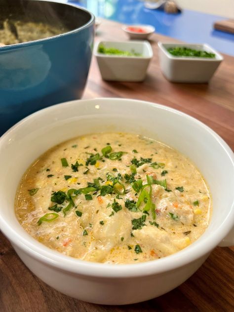 Corn And Crab Bisque, Crab And Corn Bisque, Crab And Corn Soup, Crab Bisque Recipe, Crab And Corn Chowder, Crab And Corn, Corn Bisque, Crab Chowder, Bisque Soup