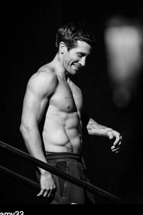 Jake Gyllenhaal Shirtless, Jake G, Road House, Jake Gyllenhaal, Tom Hardy, Attractive People, California, Actors, Road