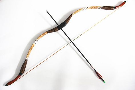 Wooden Bow And Arrow, Hunting Diy, Quail Hunting, Recurve Bows, Archery Equipment, Wooden Bow, Recurve Bow, Garden Gnomes, Archery Hunting