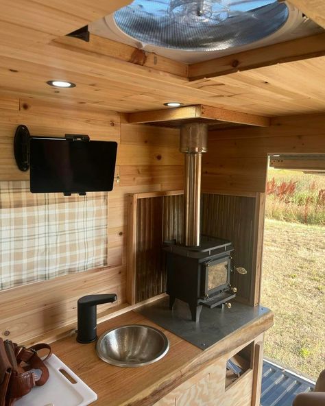 Living the van life dream 🚐✨ Cozy wood stove, stunning mountains, and endless adventures ahead! #VanLife #TinyHome #AdventureAwaits @elijah_chouinard Truck camper is done. I will add shelving and tinker on it here and there, but for the most part It has all it needs. Shepherds Hut, Camper Renovation, Sprinter Van, Truck Camper, Adventure Awaits, Wood Stove, Van Life, Motorhome, Stove