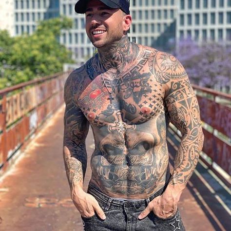 Mens Stomach Tattoos, Men’s Stomach Tattoos, Stomach Tattoos For Guys, Bum Tattoo, Tattooed Men, Chest Tattoo Men, Stomach Tattoos, Awesome Tattoos, Living Art