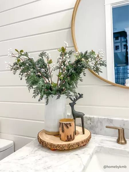 Christmas powder room decor #LTKSeasonal #LTKHoliday #LTKhome Washroom Christmas Decor, Boho Christmas Bathroom Decor, Christmas Decor Powder Room, Winter Decor Bathroom, Bathroom Winter Decor, Christmas Bathroom Decor Modern, Half Bathroom Christmas Decor, Christmas Powder Room Decor, Simple Christmas Bathroom Decor