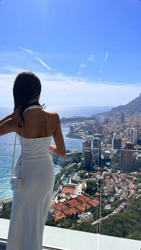 Monaco Photo Ideas, Monaco Old Money, France Vibes, Monaco Lifestyle, Monaco Aesthetic, Hannah Harrell, Charles Leclerc Monaco, Female Driver, Monaco Style