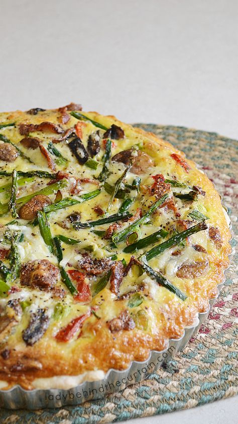 Asparagus Bacon Quiche Bacon Asparagus Quiche, Asparagus Mushroom Quiche, Best Quiche, Vegetable Quiche Recipes, Current Recipes, Caponata Recipe, Sausage Quiche, Goat Cheese Frittata, Savoury Tarts