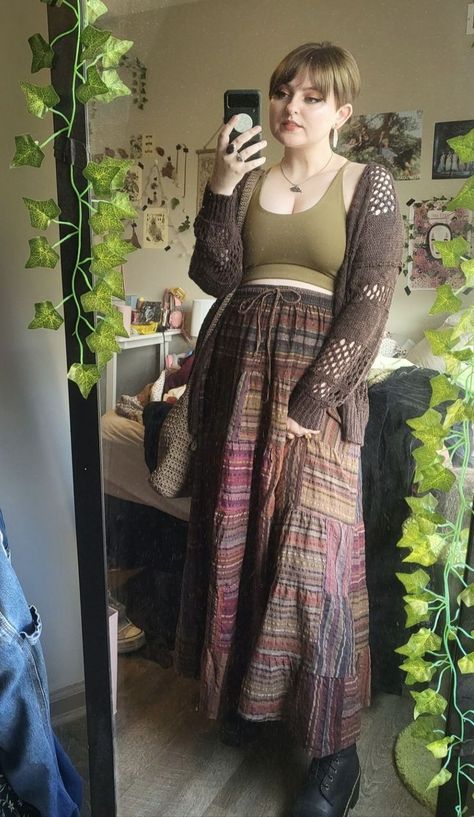 Whimsical Outfit Ideas, Fairygrunge Outfits, Whimsy Goth Outfit, Boho Grunge Outfits, Hippie Clothes Aesthetic, Boho Aesthetic Outfit, Whimsy Gothic, Fem Clothes, Dreamy Outfits