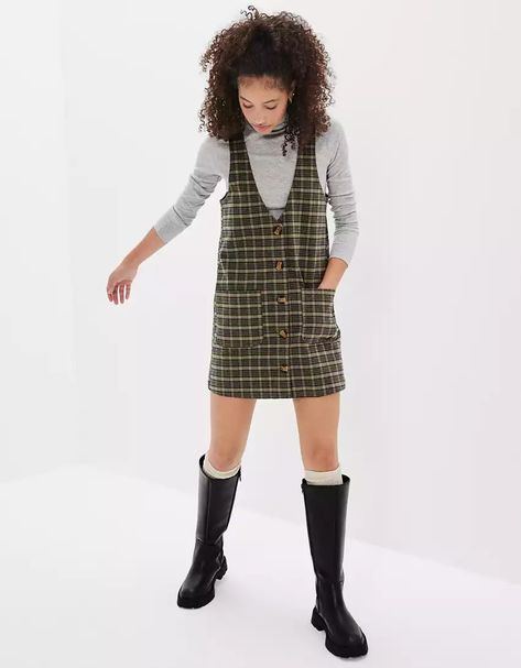 Button Up Dress Outfit, Plaid Christmas Outfit, Black Ribbed Dress, White Babydoll Dress, Light Summer Dresses, Strapless Sundress, Corduroy Overall Dress, American Eagle Dress, Dress Pockets