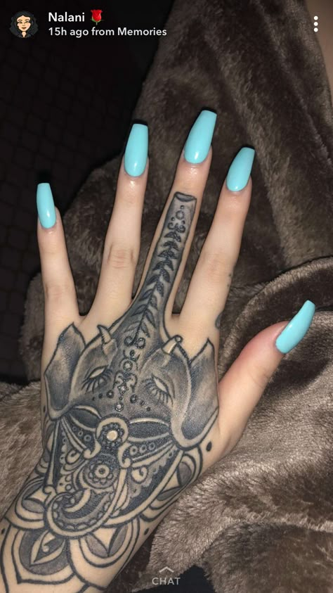 Female Hand Tattoo, Tattoo Ideas Female Hand, Pretty Hand Tattoos, Hand Tattoos For Women, Dope Tattoos For Women, Stylist Tattoos, Elephant Tattoo, Small Hand Tattoos, Cute Tattoos For Women