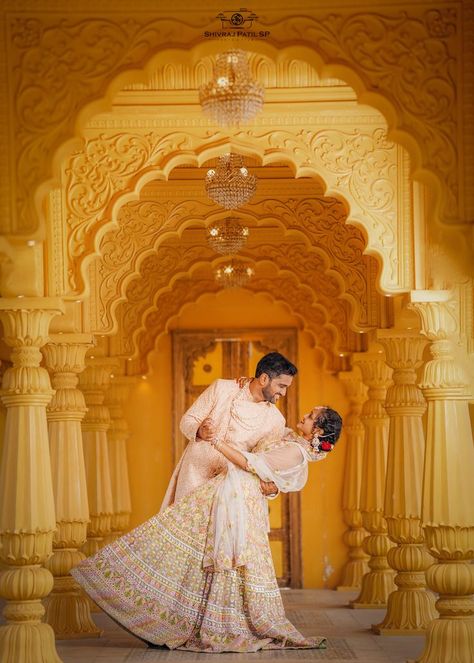 Pre Wedding Photoshoot Props, Indian Bride Photography Poses, Indian Wedding Poses, Pre Wedding Photoshoot Outfit, Indian Wedding Photography Couples, Engagement Photography Poses, Wedding Photoshoot Props, Pre Wedding Shoot Ideas, Indian Wedding Couple Photography