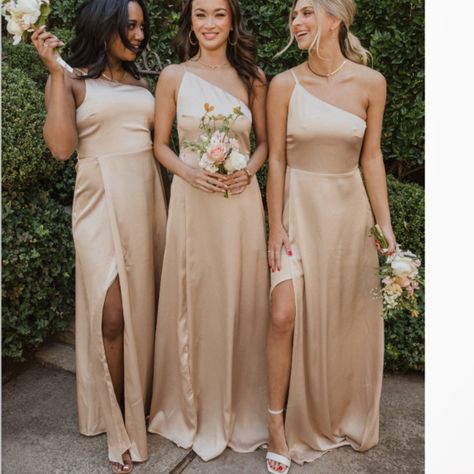 Nwt How Me Your Mumu Shannon One Shoulder Dress Womens Small Champagne Champagne Gold Bridesmaid Dresses, Tan Bridesmaids, Beige Bridesmaid Dress, Metallic Bridesmaid Dresses, Maternity Dress Wedding Guest, Cream Bridesmaids, Cream Bridesmaid Dresses, Beige Bridesmaids, Rustic Bridesmaid Dresses