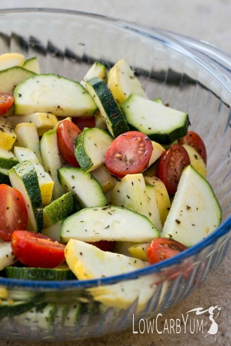 A stevia sweetened dressing coats vegetables in this simple squash zucchini tomato salad. This is a great potluck dish to show off your summer garden crop. LowCarbYum.com Squash Salad Recipes, Low Carb Summer Recipes, Salad With Zucchini, Zucchini And Squash, Picnic Side Dishes, Salad Recipes Low Carb, Yellow Squash Casserole, Summer Squash Recipes, Summer Zucchini