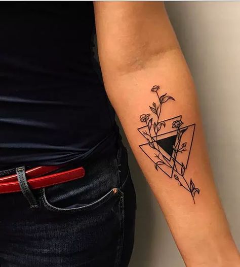 Triangle Tattoos For Women, Triangle Tattoo Ideas, Geometric Triangle Tattoo, Triangle Tattoo Design, Cover Up Tattoos For Women, Best Cover Up Tattoos, Wrist Tattoo Cover Up, Awesome Tattoo, Triangle Tattoos