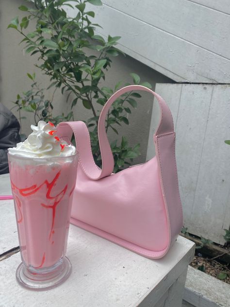 Pink Milkshake Aesthetic, Barbie Milkshake, Milkshake Aesthetic, Pink Milkshake, Milkshake Drink, Small House Design Plans, Strawberry Milkshake, Pink Vibes, Aesthetic Pink