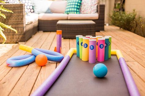 Make your child's next birthday party a blast with one of these creative theme ideas. Diy Bowling Alley, Bowling Diy, Backyard Bowling, Kids Outdoor Games, Diy Bowling, Dunk Tank, Outdoor Games For Kids, Baby Food Jars, Pool Noodles