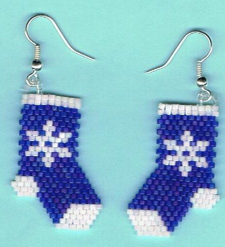 Beaded Snowflake Stockings Beaded Snowflake, Holiday Beading, Beaded Snowflakes, Brick Stitch Earrings, Beaded Christmas Ornaments, Christmas Bead, Beaded Crafts, Holiday Earring, Beaded Jewelry Patterns