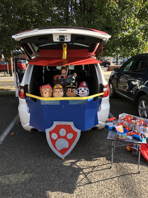 Paw Patrol trunk or treat! Paw Patrol Wagon Halloween, Dog Themed Trunk Or Treat Ideas, Paw Patrol Halloween Decorations, Preschool Trunk Or Treat Ideas, Trunk Or Treat Ideas Paw Patrol, Preschool Trunk Or Treat Ideas For Cars, Trunk Or Treat Paw Patrol, Kids Trunk Or Treat Ideas, Paw Patrol Trunk Or Treat Ideas For Cars