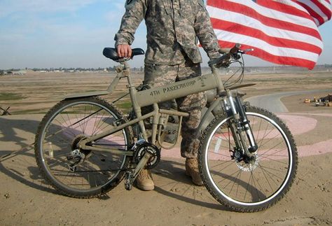 Montague Paratrooper, Folding Mountain Bike, Best Mountain Bikes, Road Bike Women, Mountain Bike Shoes, I Want To Ride My Bicycle, Bike Reviews, Cargo Bike, Mountain Bicycle