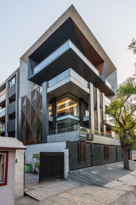 Facade - Contemporary - Exterior - Delhi - by Tarang Goyal Photography Builder Floor Elevation, Residential Elevation, Builder Floor, Arch Designs, Residence Interior, Modern Elevation, Luxury Furniture Sofa, Architecture Elevation, Facade Architecture Design