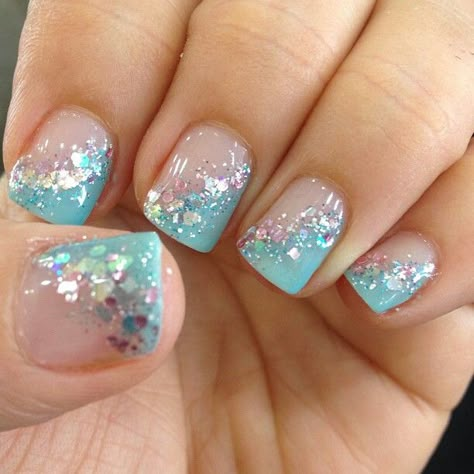 Beach Glitter Nails, Aqua Glitter Nails, Glitter Beach Nails, Cruise Nails Designs, Sparkly Nail Ideas, Gel Nails Ideas, Cruise Nails, Future Nails, Nail Tip Designs