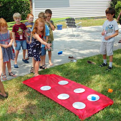 Lego Party Games, Deco Lego, Lego Friends Birthday, Lego Friends Party, Lego Camp, Lego Ninjago Party, Ninjago Birthday Party, Childrens Parties, Lego Themed Party