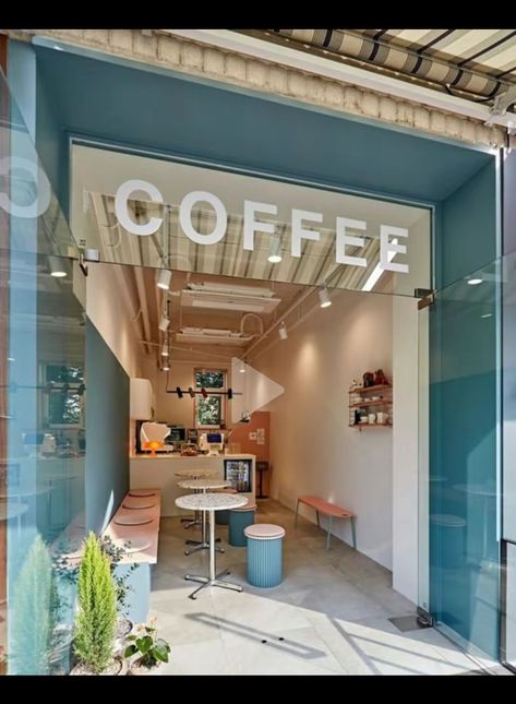 Cake Shop Interior, Mini Cafeteria, Cake Shop Design, Cafe Design Inspiration, Bakery Shop Interior, Coffee Shop Lighting, Mini Cafe, Bakery Shop Design, Bakery Interior