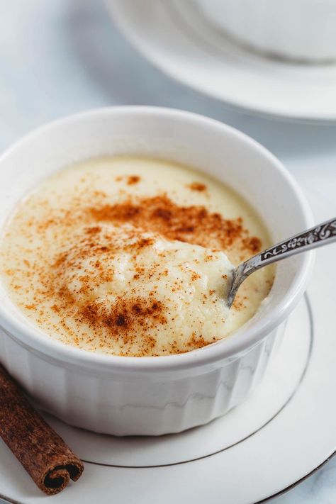 Cuban Rice Pudding, Cuban Rice Pudding Recipe, Cuban Rice And Beans, Quinoa Pudding, Cuban Rice, Rice And Beans Recipe, Spanish Desserts, Rice Pudding Recipe, Rice Recipes For Dinner