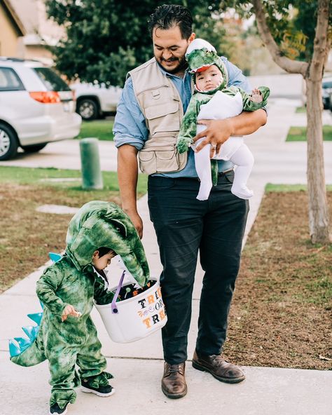 Halloween is one of my favorite holidays and now even more because I can do Family Halloween Costumes. These are our family costumes for the last few years. 2020 Wizard Of Oz 2021 Jurassic Park 2022 Mix of Jurassic Park and Wizard of Oz (I was very pregnant and tired ) 2023 Monsters Inc. #familyhalloweencostumes #familyhalloween #halloweencostume #halloweendecor #momblogger #halloweencostumeideas Family Halloween Costume Ideas, Family Halloween Costume, Because I Can, Family Halloween Costumes, Family Costumes, Halloween Costume Ideas, Family Halloween, Monsters Inc, Mom Blogger