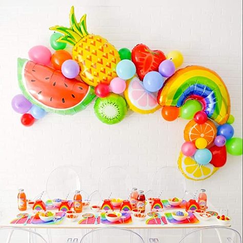 Tutti Fruity Party, Fruit Party Decorations, Twotti Fruity, Pineapple Theme, Fruit Birthday, Fruit Party, Girl Birthday Themes, Garland Arch, Rainbow Balloons