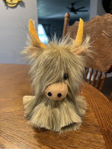 Highland Cow Crafts, Cow Gnomes, Cow Crafts, Cow Baby Shower, Cow Craft, Cow Baby Showers, Cowboy Baby Shower, Western Crafts, Cowboy Baby