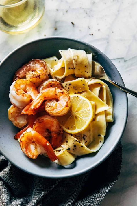 Lemon Pappardelle with Shrimp! Creamy, lemony, silky pasta piled high in a bowl with buttery shrimp and freshly cracked black pepper. Everything you need for date night! ❤️ #datenight #pasta #shrimp #lemon Pappardelle Recipe, Pasta With Olives, Buttery Shrimp, Pinch Of Yum, Lemon Shrimp, Date Night Recipes, Lemon Pasta, Cooking For Beginners, Fresh Pasta