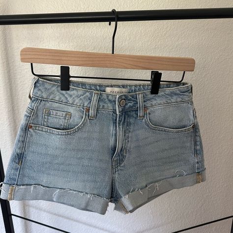 NWOTPacsun light blue Jean shorts Light Blue Jean Shorts, Pacific Sunwear, Pacsun Pants, Pacsun Shorts, Light Blue Jeans, Blue Jean Shorts, Blue Jean, Pacsun, Blue Jeans