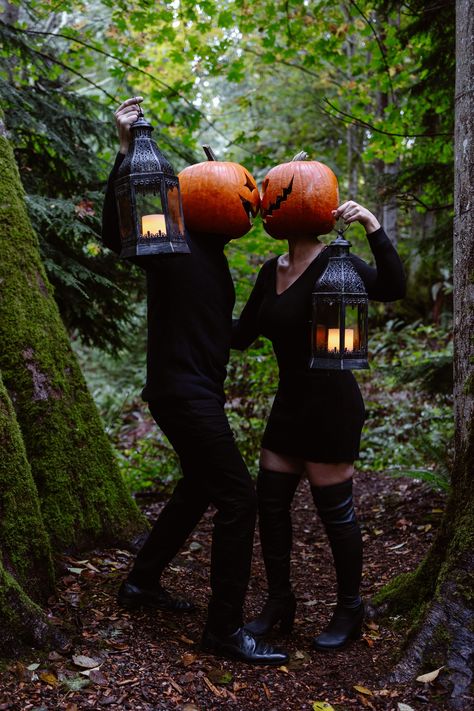 Fall is here, and so is spooky season! Now is the perfect time to get your engagement photos taken. Click to see more photos from this beautiful Seattle engagement session I got a chance to capture and let's get your own spooky engagement photos captured!
.
.
.
#seattleengagement #seattleengagementphotographer #fallenegagementphotos #pumpkinheadphotos #seattleengagementphotos #seattleengagementsession #discoveryparkengagementphotos Engagement Photos Halloween, Formal Engagement Photos, Seattle Engagement Photos, Pumpkin Heads, Beautiful Engagement Photos, Classy Wear, Fall Engagement Session, Photo Packages, Pumpkin Head