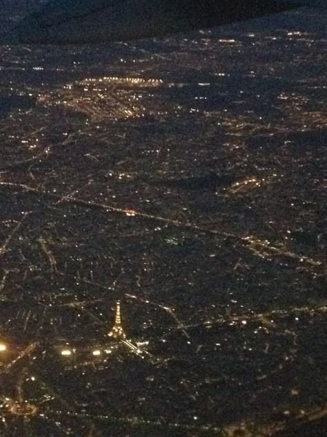 Effel tower Paris, a view from plane... Eiffel Tower From Plane Window, Paris Plane View, Paris From Plane, View From Plane, Paris Francia, Plane Window, We're Moving, Moving To Paris, Airplane Mode