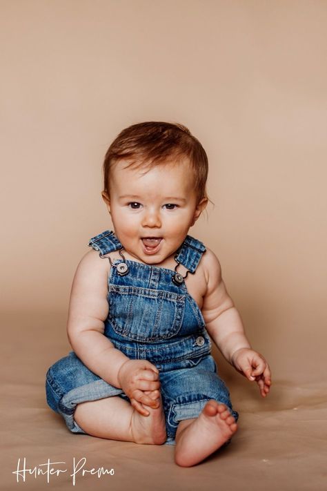 One Year Old Overall Pictures, 6 Months Boy Photoshoot, 6 Month Photoshoot Boy, Boy 6 Month Photoshoot, Baby Boy 6 Month Photoshoot, 8 Month Baby Photoshoot Boys, 6 Month Birthday Photoshoot Ideas, One Year Pictures Boy, Baby Boy 6 Month Pictures Ideas