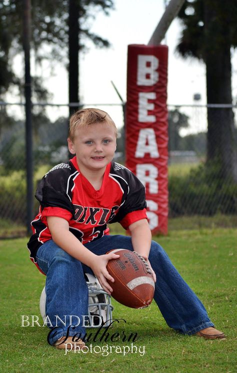 Youth pee wee football photography Kids Sports Pictures, Pee Wee Football, Youth Sports Photography, Girls Playing Football, Football Team Pictures, Sports Team Photography, Peewee Football, Sports Photoshoot, Sports Portraits