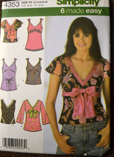 Sewing Pattern Simplicity 4353 Misses' Tops Bust 34-42 inches UNCUT Complete by GoofingOffSewing on Etsy Women's Sewing Pattern, Sewing Tops, Sewing Projects Clothes, Top Sewing, Couture Mode, Top Sewing Pattern, Womens Sewing Patterns, Simplicity Sewing, Sewing Design