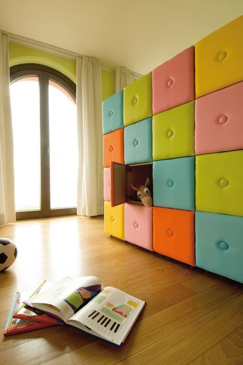 tufted storage cubes Ikea Expedit Bookcase, Toy Room Storage, Modern Playroom, Creative Kids Rooms, Colorful Storage, Storage Kids Room, Unique Storage, Creative Storage, Toy Rooms