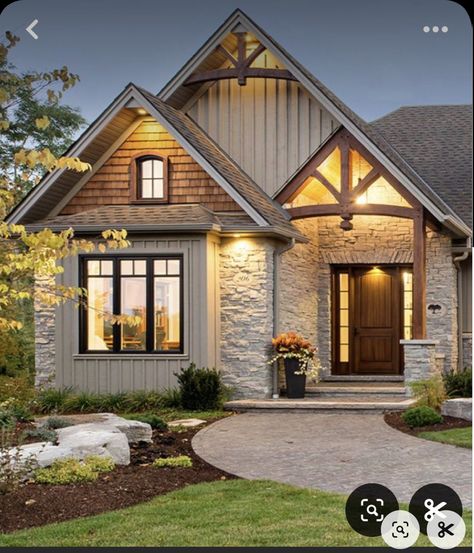 Vertical House Siding, Gables On House Exterior, Craftsman Style Homes Exterior Color, Exterior House Colors Bloxburg, House Colors Bloxburg, Exterior House Colors Sherwin Williams, Exterior Siding Options, Bloxburg Exterior, Tan House