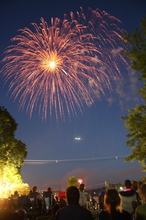 Love watching fireworks... Watch Fireworks, Forth Of July, Senior Living Communities, Fire Works, Star Spangled Banner, Community Center, Summer Bucket Lists, Summer Wallpaper, Anaheim