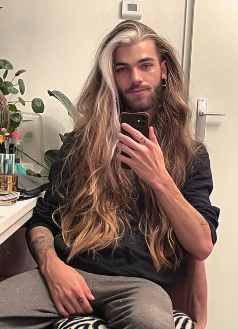 White Men Hairstyles Long Hair, Punk Long Hair Men, Blonde Long Haired Men, Guys With Long Hair And Tattoos, Men With Very Long Hair, Long Haired Dudes, Mens Long Blonde Hair, Men With Long White Hair, Very Long Hair Men