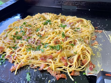 Chicken And Bacon Carbonara, Chicken Carbonara Pasta, Bacon Carbonara, Chicken Bacon Pasta, Chicken Carbonara, Carbonara Sauce, Blackstone Recipes, Pecorino Romano Cheese, Tortellini Recipes