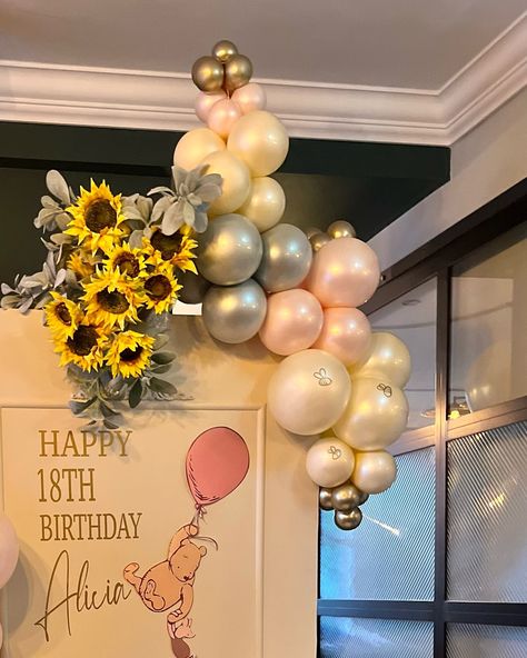 “Bringing a touch of elegance to the Hundred Acre Wood! 🍯✨ We created a sophisticated Winnie the Pooh-inspired balloon setup for an 18th birthday, featuring soft pinks, greens, and lemon hues. Every detail was carefully crafted to make this celebration truly special!” #winniethepooh #luxuryballoons #sailboardballoons #alessoninluxury #18thbirthdayideas Winnie The Pooh Quinceanera, The Hundred Acre Wood, Hundred Acre Woods, The Hundreds, 18th Birthday, Quinceanera, Soft Pink, Crafts To Make, Winnie The Pooh