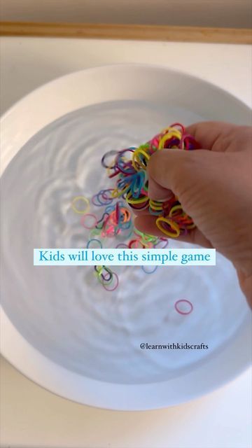 Rubber Band Activity, Easy Learning Activities, Water Games, Kids Sensory, Easy Learning, Simple Game, A Stick, Preschool Kindergarten, Rubber Band