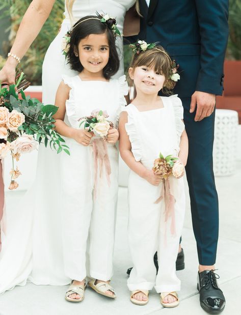 Flower Girl Outfit Ideas, Classic Flower Girl Dress, Wedding Romper, Overseas Wedding, Flower Girl Outfits, Flower People, Girl Outfit Ideas, Flower Girl Outfit, Dress Alternative