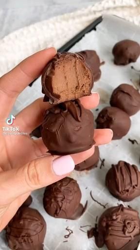 Super Bowl Cookies, Dessert Recipies, Healthy Food Facts, Clean Eating Meal Plan, Mousse Recipes, Cashew Butter, Chocolate Tart, Three Ingredient, Food Facts